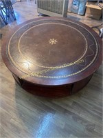 Vintage drum style spinning cocktail table with