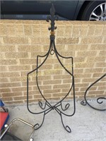 Metal plant hanging stand