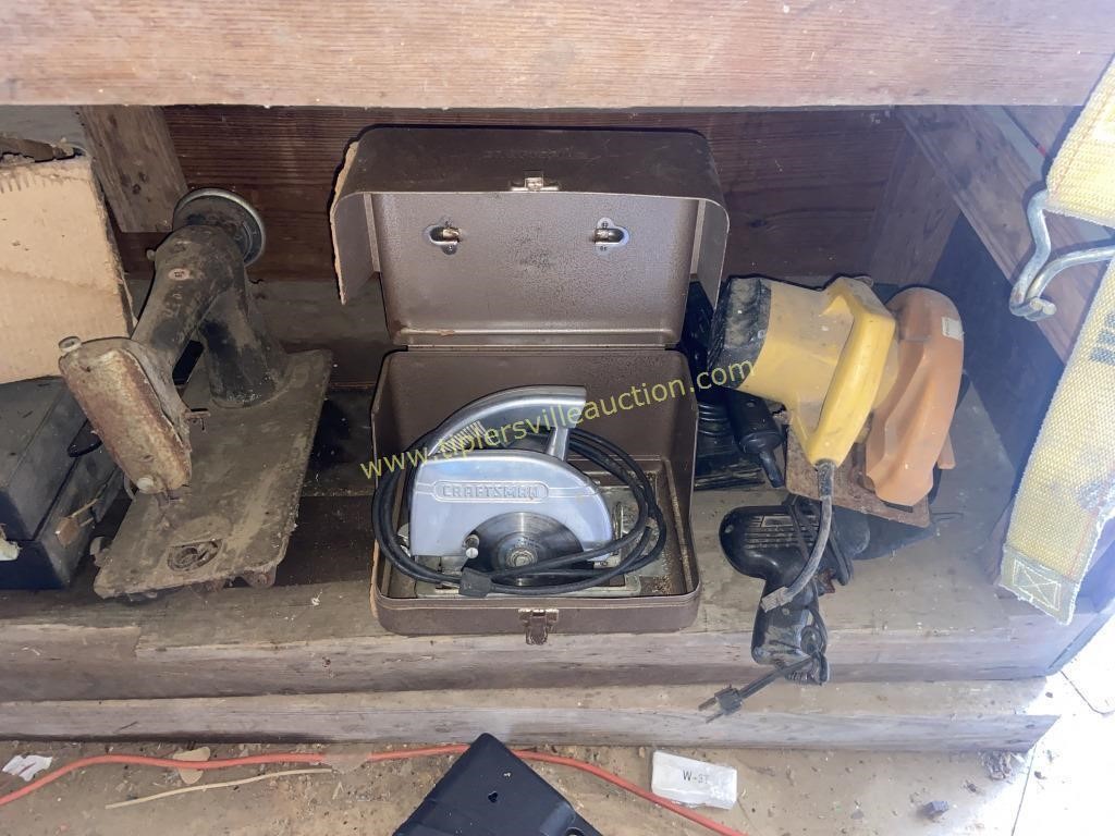 Group of power tools untested