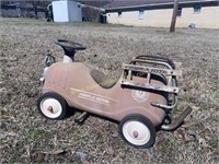 Radio flyer ride on