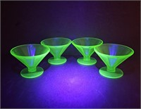 Set of 4 Vaseline Uranium Dessert Cups