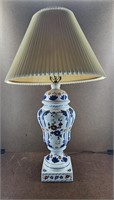 Multi Colored Portugal Style Vtg Table Lamp