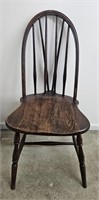 Vtg Wooden Windsor Back Chair
