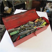 TOOLBOX OF ASST SCREWDRIVERS