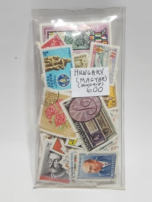 Hungary Lot of over 600 Stamps