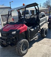 2015 Honda SXS 700cc Pioneer 4x4 Side-By-Side.