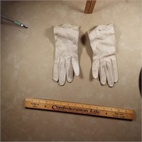soft white leather gloves