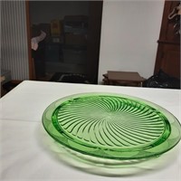 Uranium glass cake plate