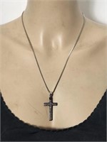 Cross Crucifix w/Stainless Steel Chain L'Aventure