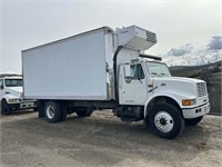 1999 International 4600 Box Truck w/Reefer