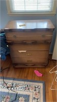4 drawer wooden Chester drawers. One drawer