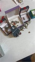 lot of earrings miscellaneous