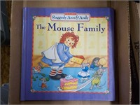 The Mouse Family Book