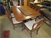 Clean Duncan Phyde Table w/ 6 Chairs