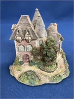 Resin Vintage Cottage