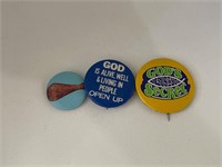 Vintage Religious Buttons Turkey Leg Button