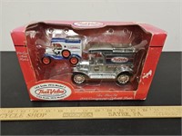 True Value Die Cast Metal Replica Two Piece Set-