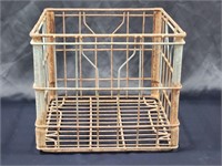 VINTAGE METAL MILK CRATE