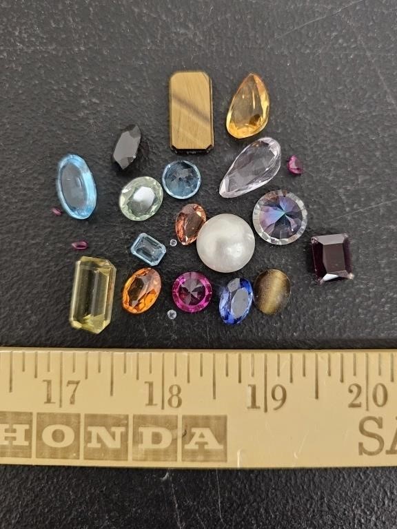 (18) Loose Stones- Variety of Colors/Styles