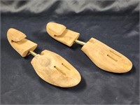 (2) VINTAGE WOODEN SHOE STRETCHERS