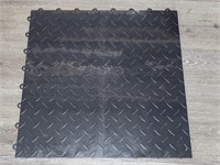 DIAMOND PLATE SNAP-LOCK TILE (40 sq ft - Black)