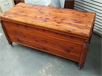 Cedar Chest with 3/4 turned column corners,