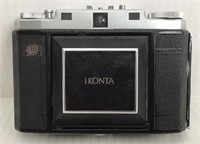 IKONTA CAMERA IN LEATHER CASE ZEISS OPTICS