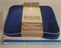 Black Canyon Gear Travel Pillow With Buckle "Navy"