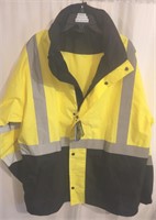 Class 2 Size XL Raincoat with zipped in Hood