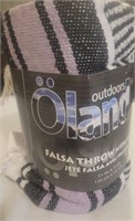 Outdoors Oland Falsa Throw White/Black/Violet