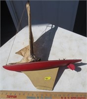 Keystone toy sailboat