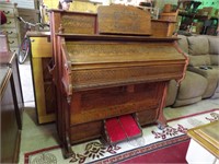Antique Farrand Wooden Organ w/ Great Detail