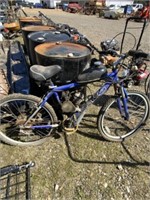 513) Motorized bicycle 2 cycle engine