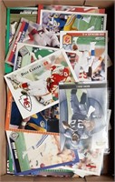 FLAT OF ASSORTED FOOTBALL CARDS