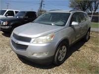 1747) 2009 Chevy Traverse - motor has 62k miles on