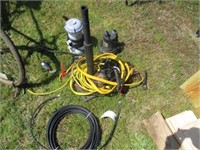 342) Submergable pump, jumper cables