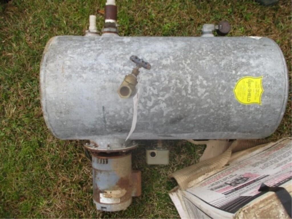 1223) Roof bearing water pump