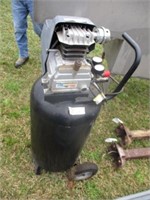 983) Jobsmart compressor will pump up to 25psi