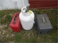 1267) 25lb propane bottle & 2 plastic tool boxes