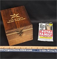 1973 Birth Year Glass in Box & ROYAL FAMILY Cards