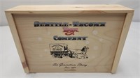 Seattle-Tacoma Company Wooden Box, 10.5" x 15" x