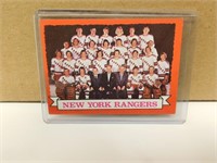 1973-74 TOPPS NEW YORK RANGERS TEAM CARD