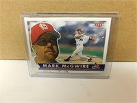 2001 FLEER MARK MCGWIRE TRADITION CARD