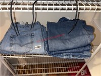 Mens Size 39/40-29/30 Levi and wrangler Jeans