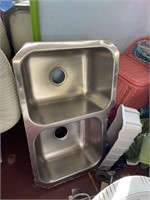 stainless steel 2 bay sink 32 x 21"