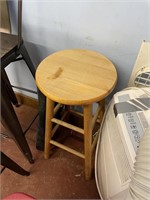 single bar stool wood