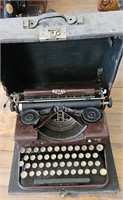 Vintage Royal Typewriter