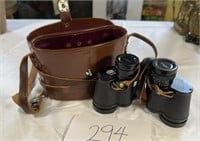 Nikon Binoculars 8x 30 8.5 w/ Case