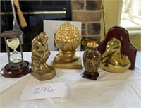 Assorted Decor Bookends Hourglass & Vase