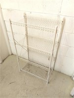 Wire shelf white plastic coated